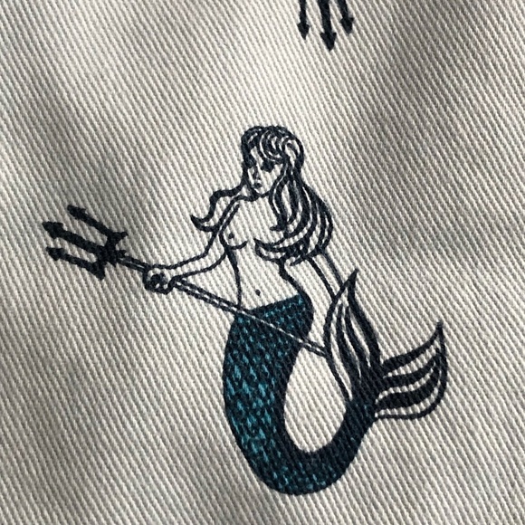 HAWKINGS & MCGILL Design Shorts - Mermaids & Anchors - Picture 8 of 13